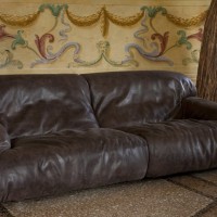 Breno Sofa Design
