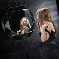 geometric wall mirror specchio diamante regia